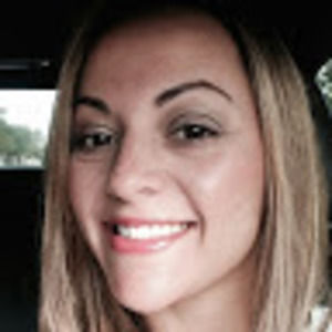 Meet your Posher, Simone